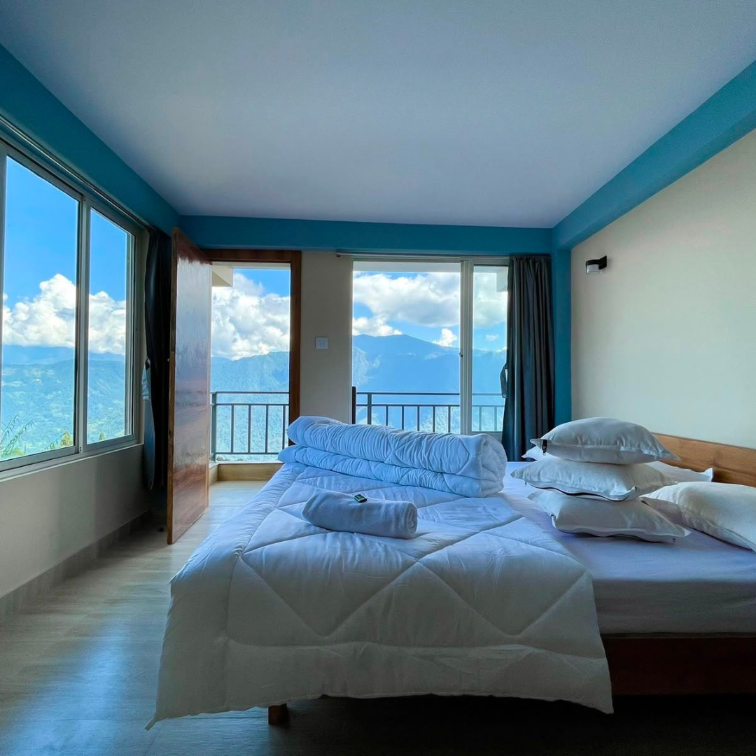 room-9-img-2